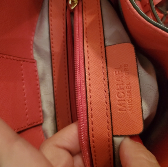 Michael Kors Hamilton EW East West Satchel - Picture 16 of 16